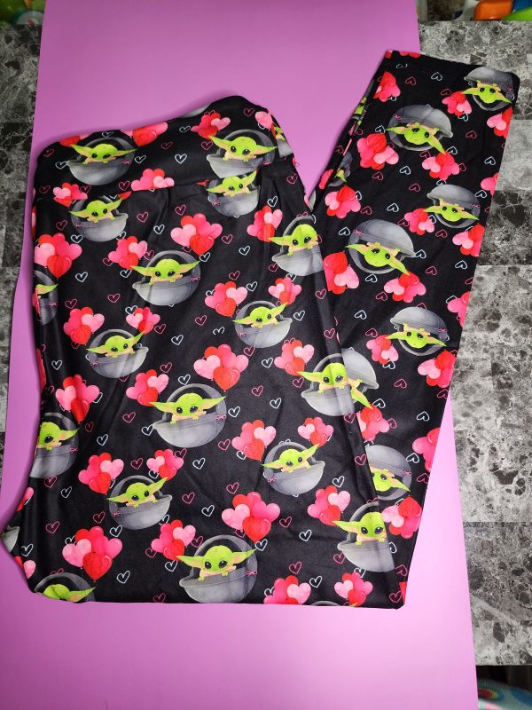 *Charlie s Project Baby Yoda Heart  Leggings Discount